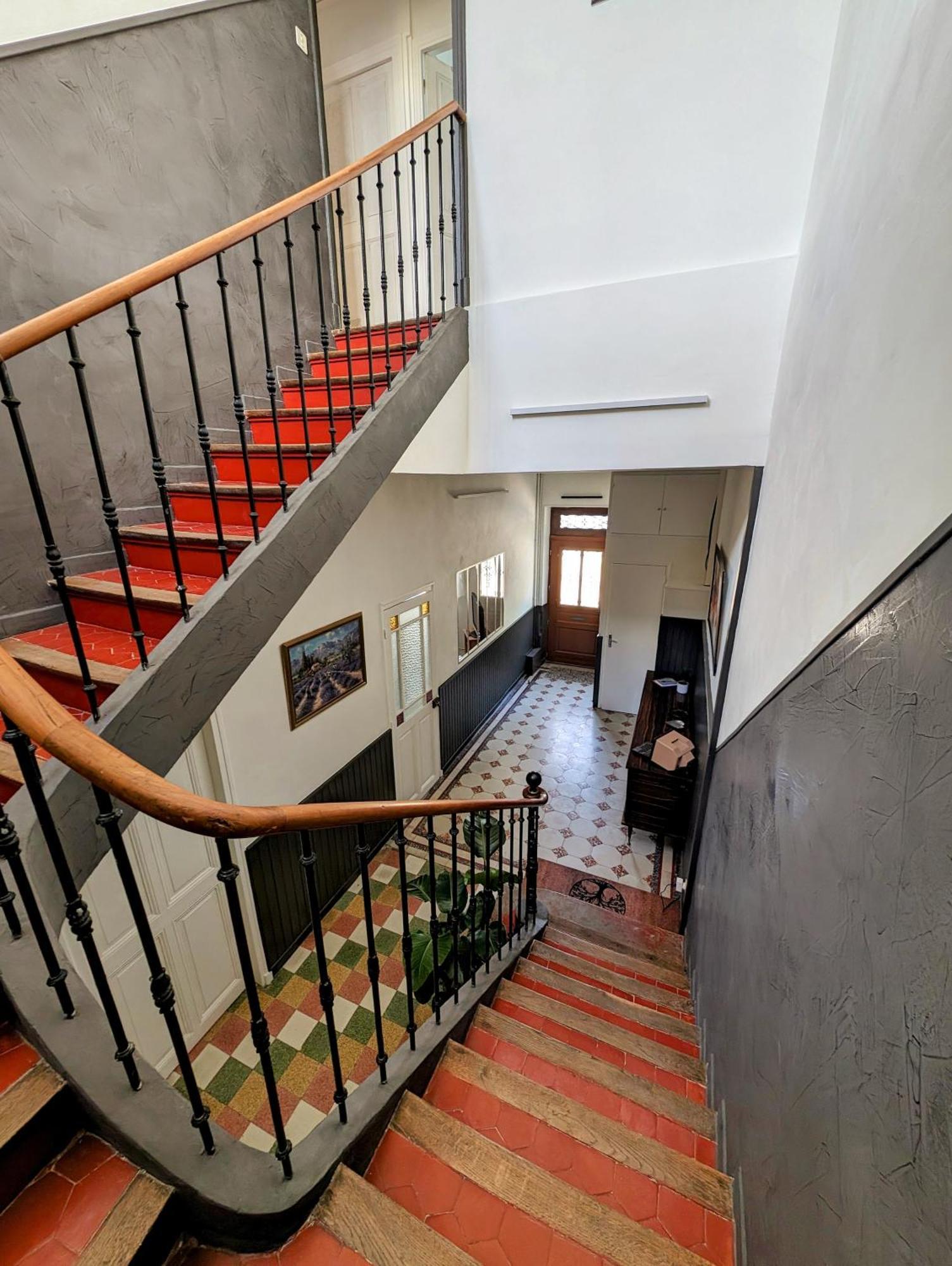 Maison De Style Tout Confort, Position Ideale, Avec Clim Et Petit Exterieur Orange  Buitenkant foto